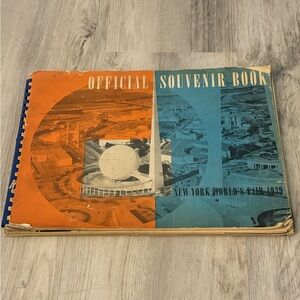 Official Souvenir Book 1939 New York World's Fair Donald Deskey